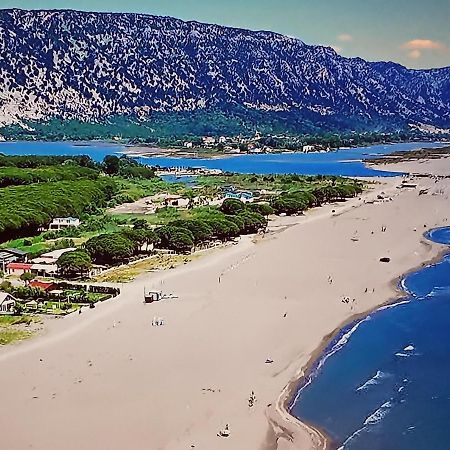 Beachfront, Tirana Guest House Velipojë Exteriér fotografie