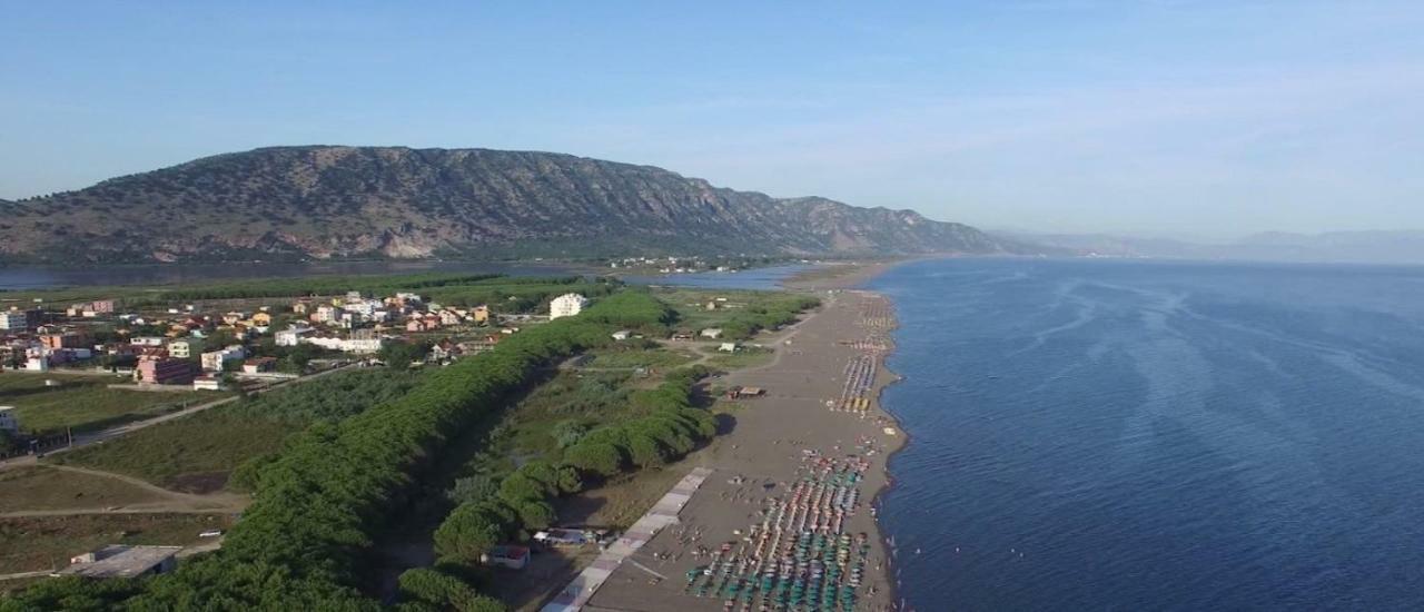 Beachfront, Tirana Guest House Velipojë Exteriér fotografie